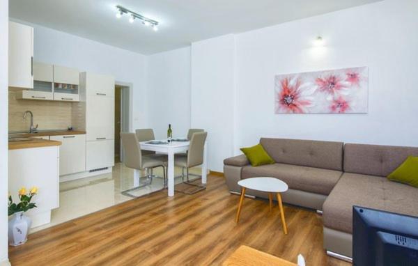 פודסטראנה Apartman Darija 2 מראה חיצוני תמונה